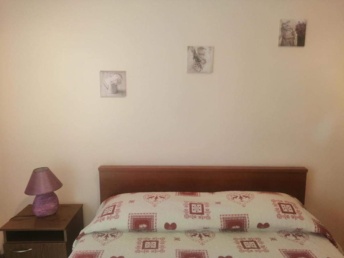 Apartment Vera, 80 M From The Sea Novigrad Istria Exteriér fotografie